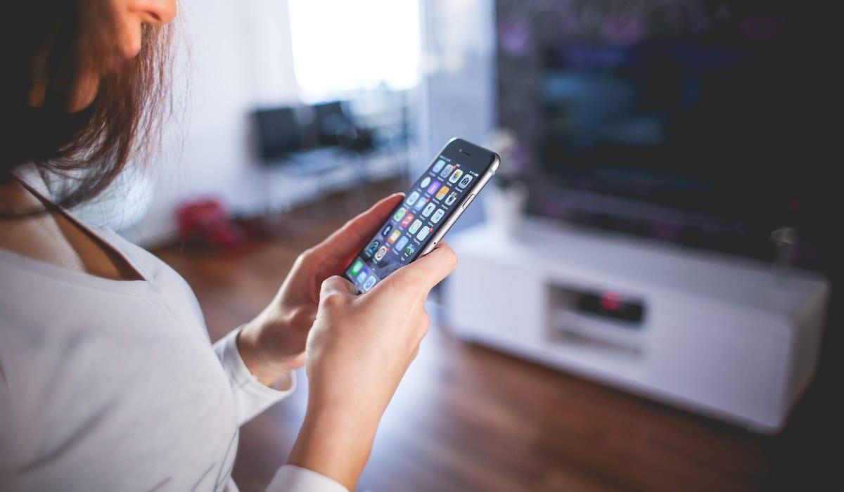 Mastering Your Mobile: Essential Tips for Seamless Communication.